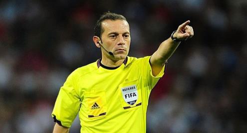 صافرة تركية لموقعة ليفربول وسان جيرمان